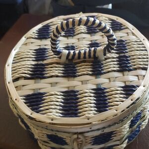 Sewing Basket.
